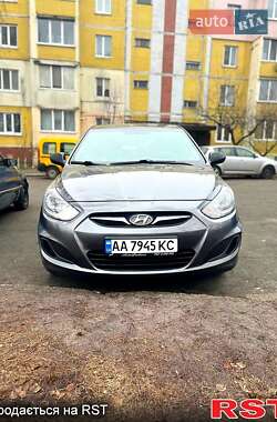 Седан Hyundai Accent 2014 в Києві