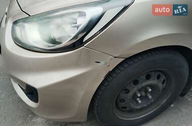 Седан Hyundai Accent 2012 в Києві