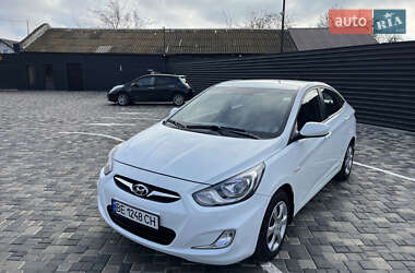 Седан Hyundai Accent 2012 в Николаеве