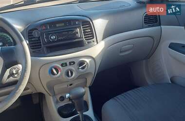 Седан Hyundai Accent 2008 в Києві