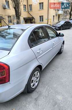 Седан Hyundai Accent 2008 в Києві