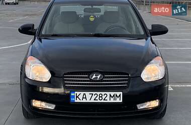 Седан Hyundai Accent 2008 в Киеве