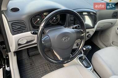 Седан Hyundai Accent 2008 в Киеве