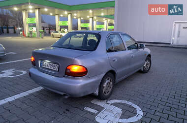 Седан Hyundai Accent 1997 в Одесі