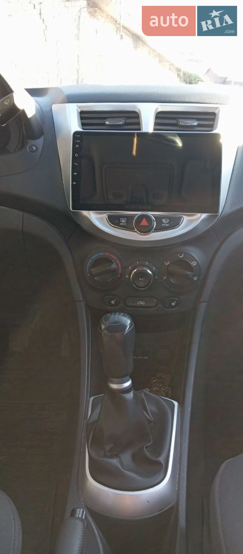 2011 Hyundai Accent - мініатюра 15