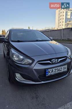 Седан Hyundai Accent 2011 в Львове