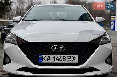 Седан Hyundai Accent 2021 в Днепре