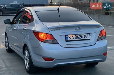 Седан Hyundai Accent 2011 в Киеве