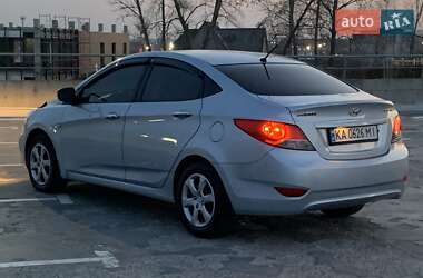 Седан Hyundai Accent 2011 в Киеве