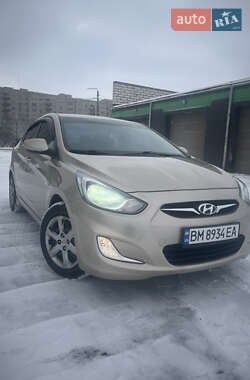 Седан Hyundai Accent 2012 в Сумах