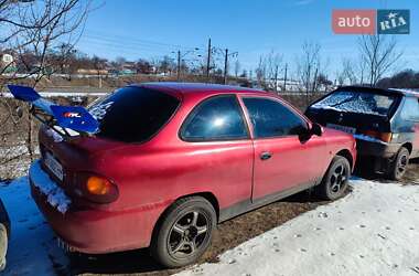 Ліфтбек Hyundai Accent 1995 в Смілі