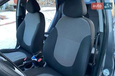 Седан Hyundai Accent 2012 в 