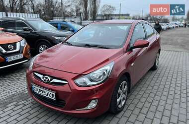 Седан Hyundai Accent 2011 в Николаеве