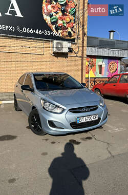 Седан Hyundai Accent 2013 в Николаеве