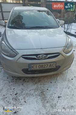 Седан Hyundai Accent 2012 в Бучі