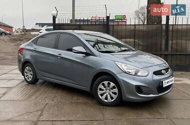 Седан Hyundai Accent 2019 в Киеве