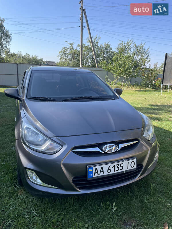 Седан Hyundai Accent 2014 в Києві