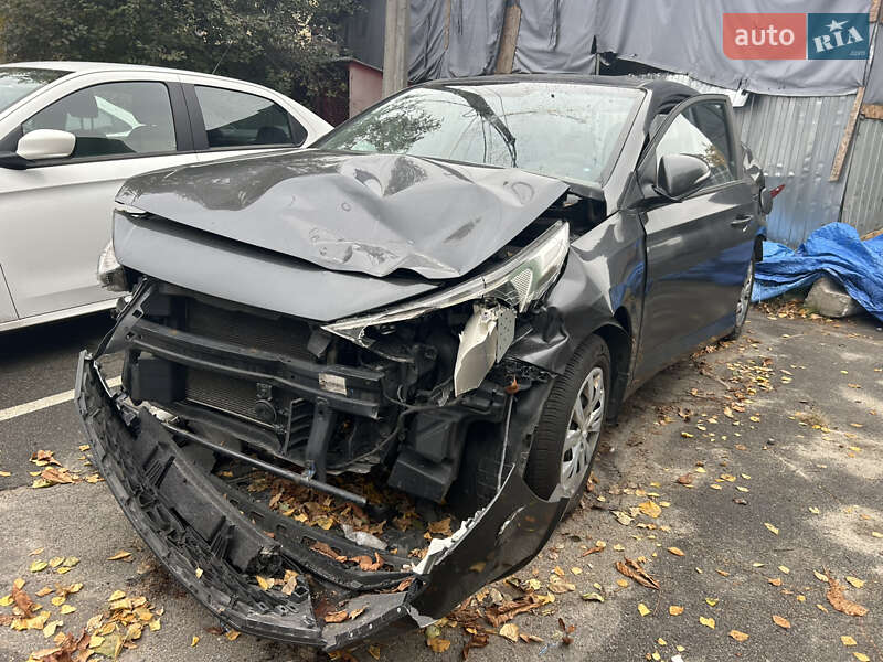 Седан Hyundai Accent 2021 в 