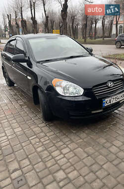 Седан Hyundai Accent 2009 в Кривом Роге