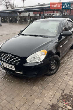 Седан Hyundai Accent 2009 в Кривом Роге