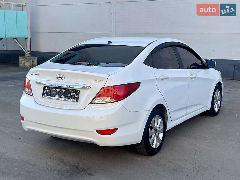 Седан Hyundai Accent 2016 в Одессе