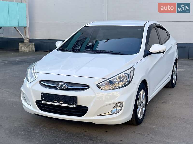 Седан Hyundai Accent 2016 в Одессе