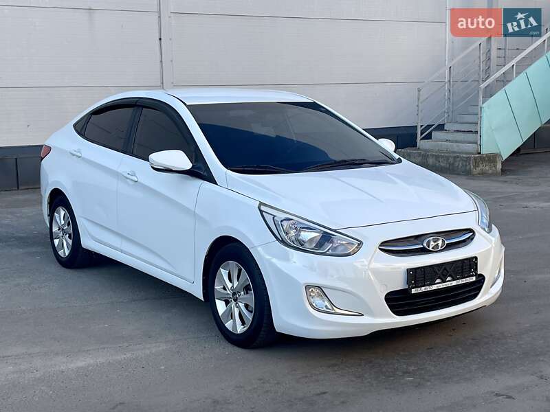Седан Hyundai Accent 2016 в Одессе