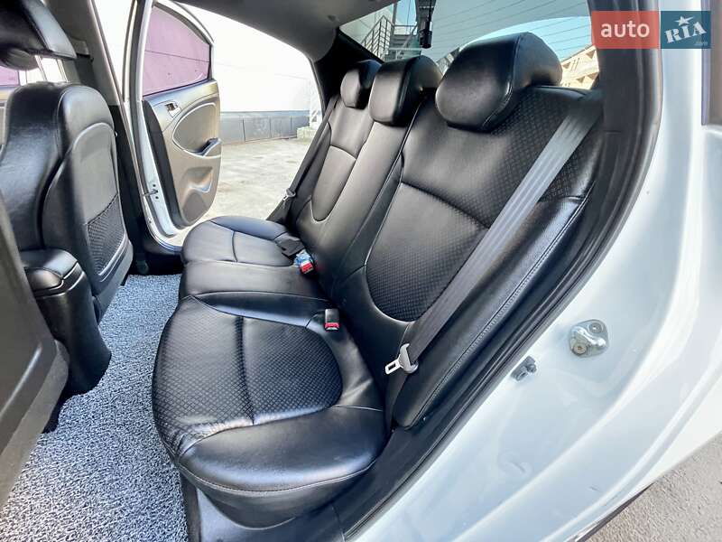 Седан Hyundai Accent 2016 в Одессе