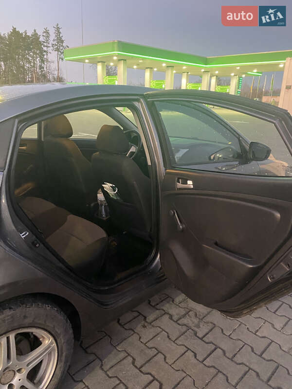 Седан Hyundai Accent 2014 в Житомирі