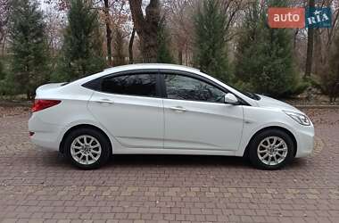 Седан Hyundai Accent 2013 в Запоріжжі