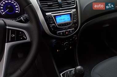 Седан Hyundai Accent 2013 в Запоріжжі