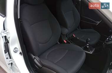 Седан Hyundai Accent 2013 в Запоріжжі