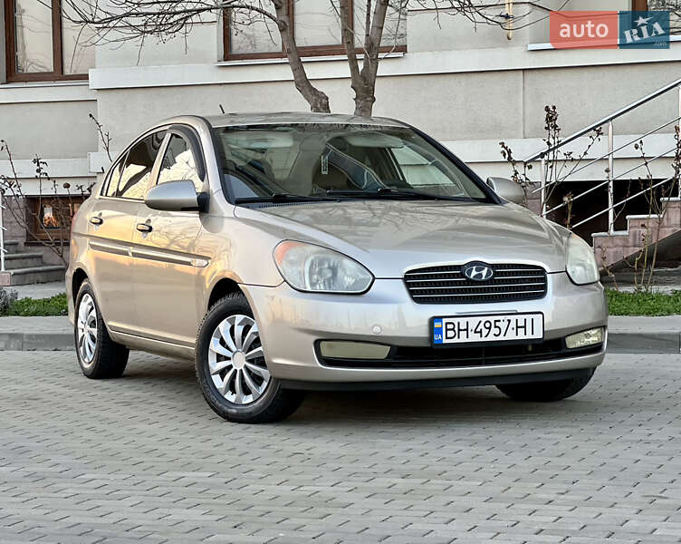 Hyundai Accent 2008
