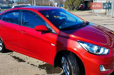 Седан Hyundai Accent 2012 в 