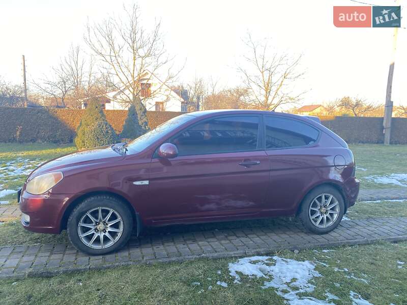 Хэтчбек Hyundai Accent 2006 в Львове