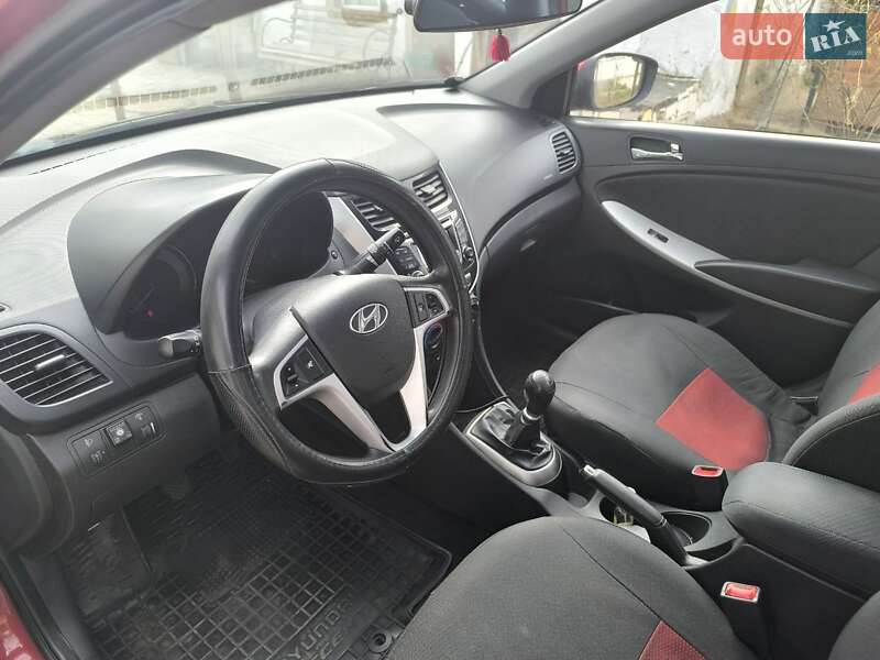 Седан Hyundai Accent 2012 в Николаеве фото 19 Седан Hyundai Accent 2012 в Николаеве