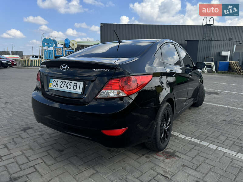 Седан Hyundai Accent 2013 в Черкассах