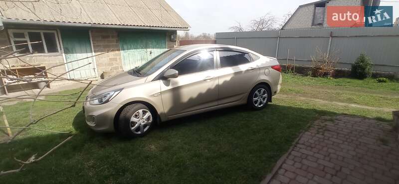 Седан Hyundai Accent 2011 в Броварах