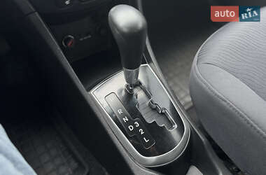 Седан Hyundai Accent 2011 в 