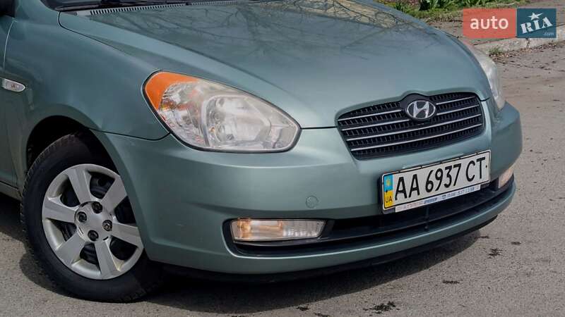 Седан Hyundai Accent 2007 в Киеве