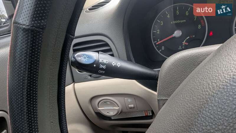 Седан Hyundai Accent 2007 в Киеве