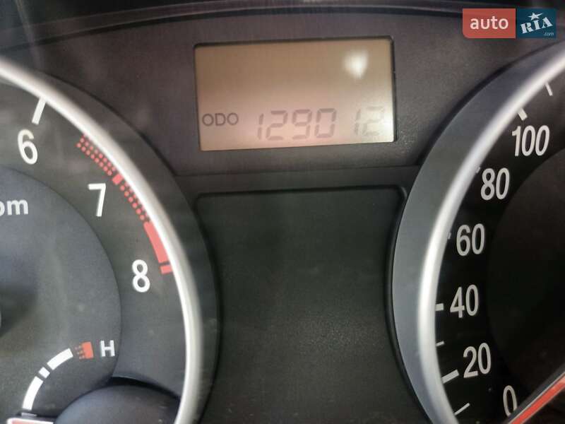 Седан Hyundai Accent 2008 в Киеве