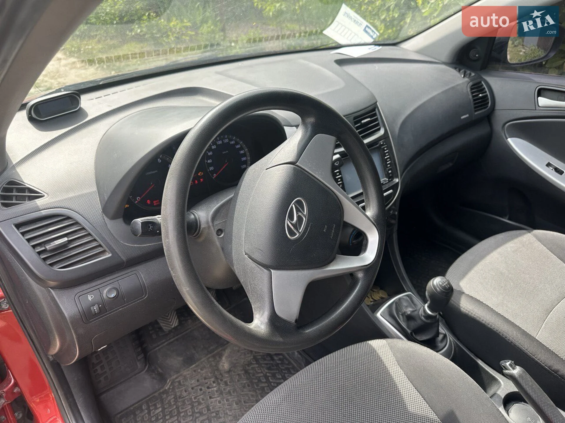 2012 Hyundai Accent - мініатюра 4