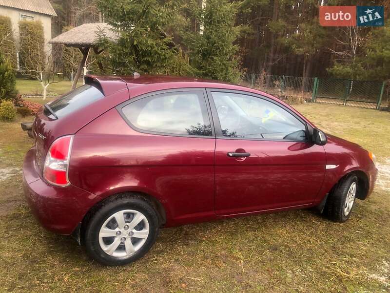 Хетчбек Hyundai Accent 2008 в Житомирі