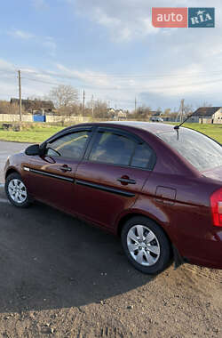 Седан Hyundai Accent 2010 в 
