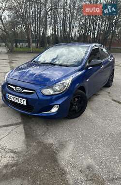 Седан Hyundai Accent 2011 в 