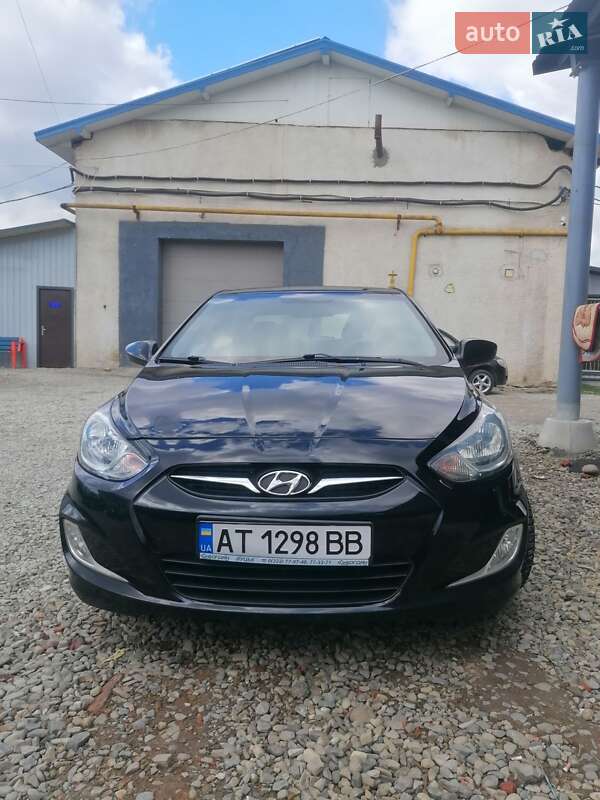 Седан Hyundai Accent 2012 в 
