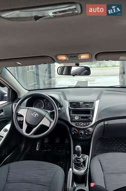 Седан Hyundai Accent 2017 в 