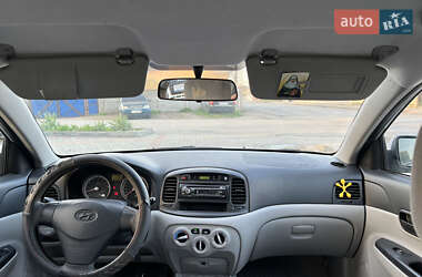 Седан Hyundai Accent 2009 в 