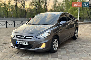 Седан Hyundai Accent 2013 в 